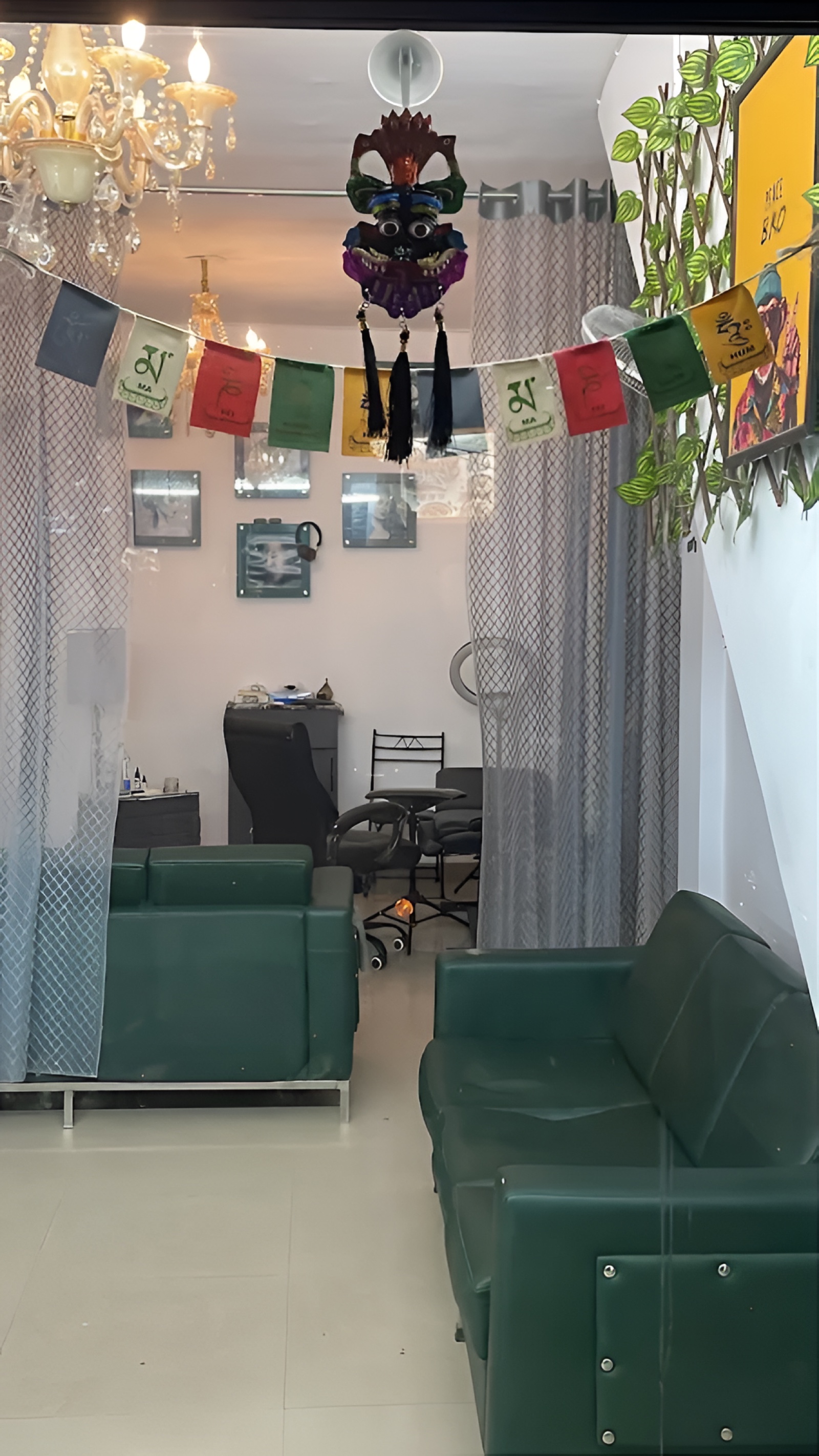 Tattoo Room Studio Interior in Kharar